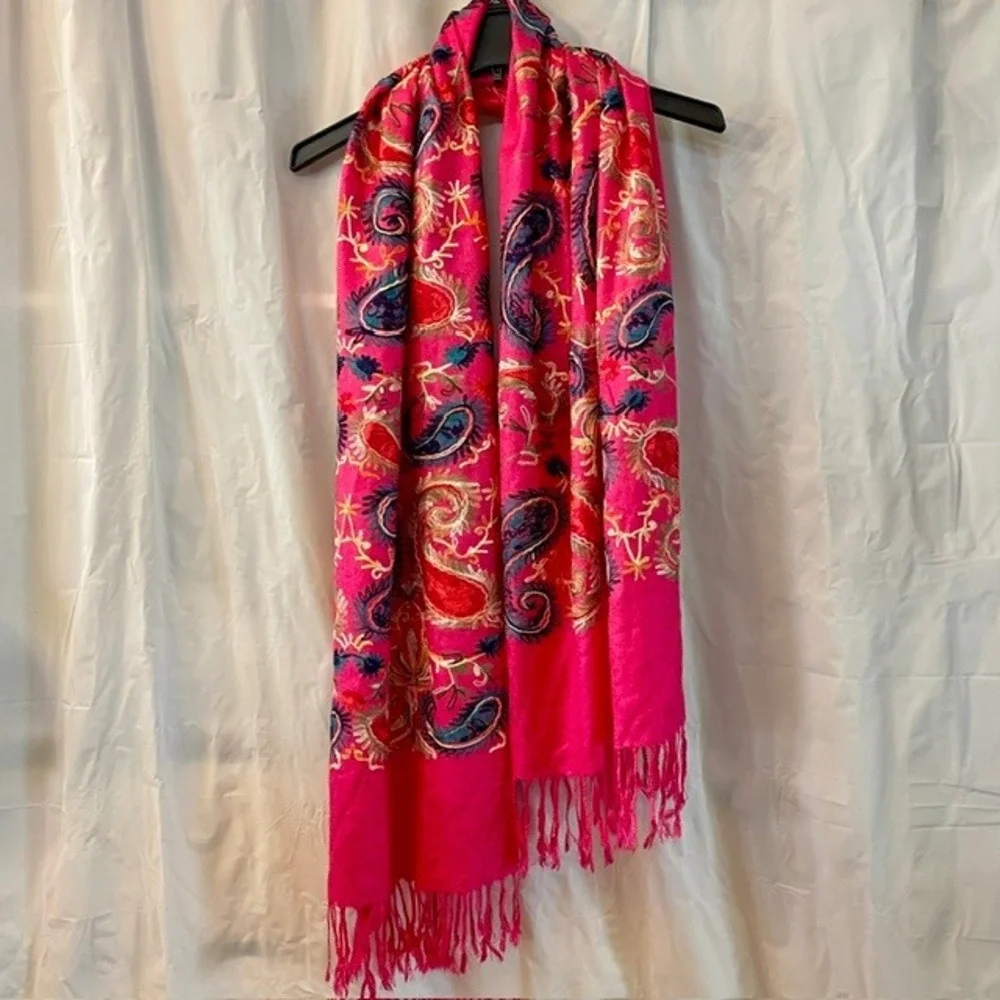 Vintage Inspired Pink Embroidered Paisley Pashmina Shawl Wrap Fringe 78x28 Boho